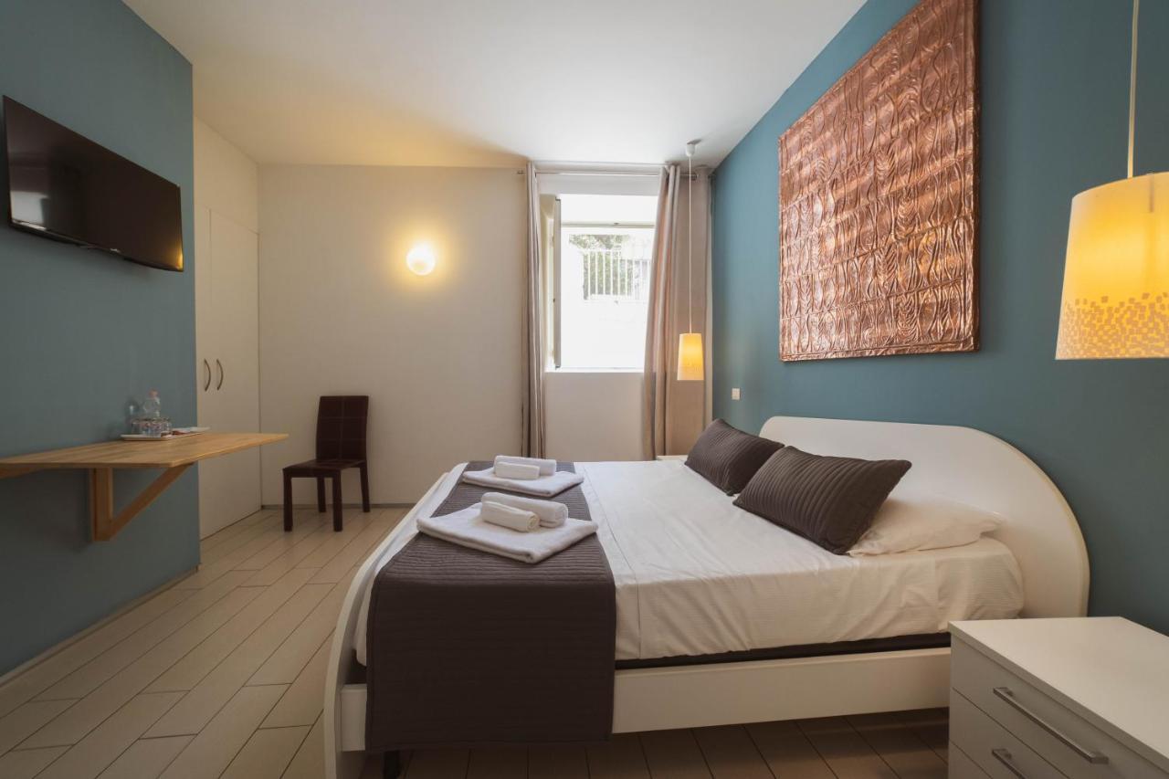 Villino Erminia - Seaside Art B&B Пицо Екстериор снимка